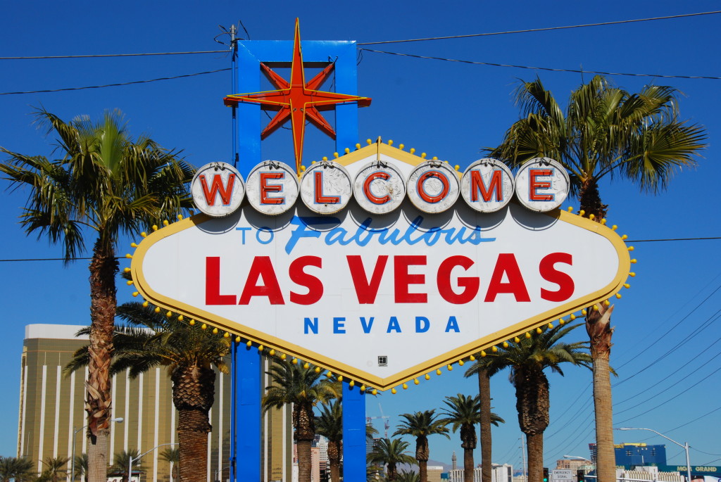 Welcome.to.Fabulous.Las.Vegas.sign.original.10545